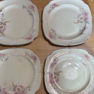 Edwin Cream and Pink Floral Dinnerware Set of 4 Gloria